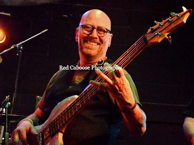 Jerry - Dirty Water Revival * Bass