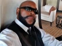 Calvin henderson photo