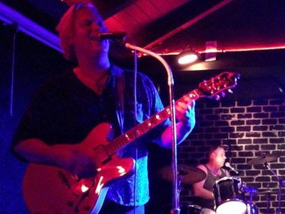 live in Tempe