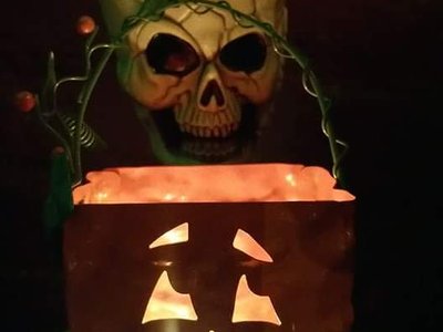It's Halloween on my front porch!