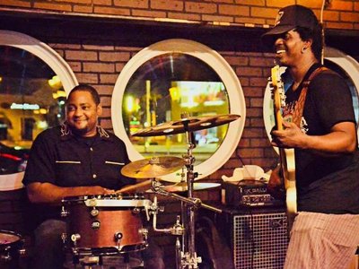 Jamming with Jara Harris in OC