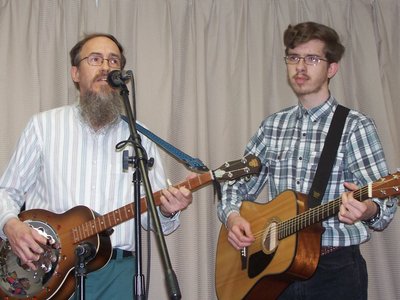 Singing at the Christian Acoustic Music Open-mic at the Torch - May 2019