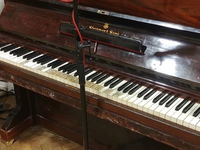 MRS. MILLS PIANO