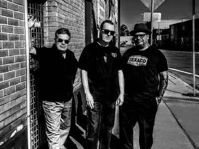 2020 Lineup  Sal Mendez, C.L. Smith and Charlie Fernandez photo by Mary Fernandez Sparky's BBQ Hatch