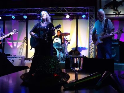 JoJoâ€™s Mojo New Yearâ€™s Eve 2019 - Walla Walla Eagles