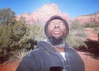 RAS KRONIK photo