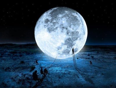 Shootâ€™â€™n The Moon