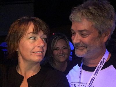 With Lucy DeCoutere at the Ale House