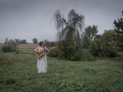 Amanda Standalone photo