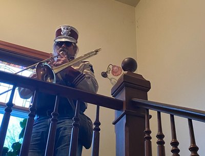 I play trombone alone