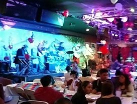 The Loose Shoes Band at El Don's