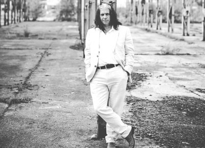 Dean Burnett & Weathered Wall photo