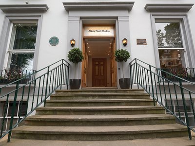 AbbeyRoad-Entrance1