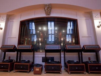 Armoury-Qstations1