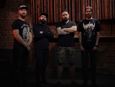 TEN TONN HAMMER photo