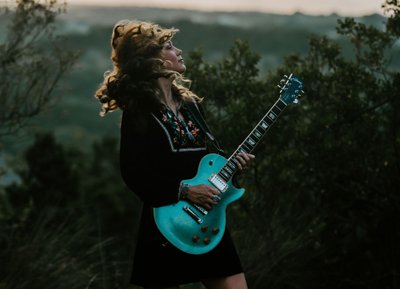 Meagan Tubb & Shady People photo
