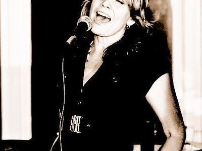 Melody Guy photo