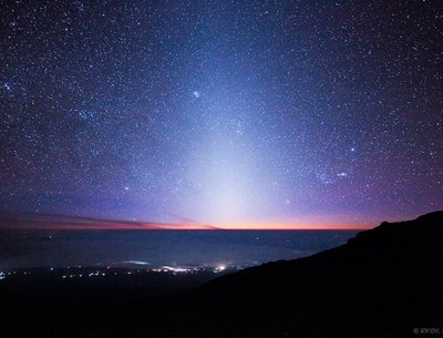 tail of the wolf - first vertical light in the pre-dawn sky