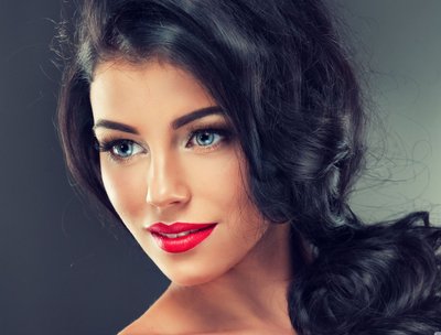 Looks For new Shoot