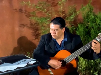 JOSE MIJANGOS photo