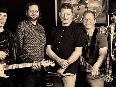 Rickshaw Lizard - 5 piece band.  Guitar, Bass, Drums, Sax, Keys - Everyone Sings!