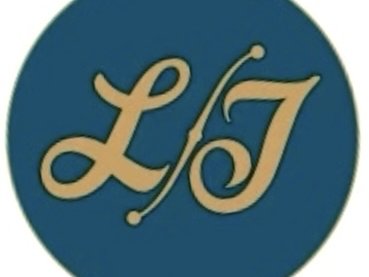 Landau Top photo