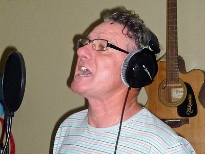 Lawrence Carr Vocalist and Lryist