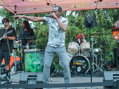 Random Test Reggae Band photo