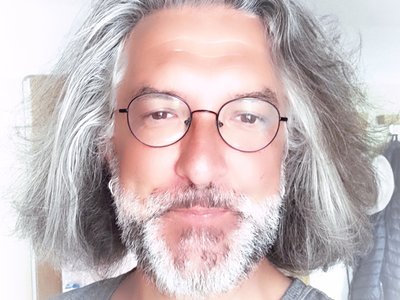 Stefan Hartmann photo
