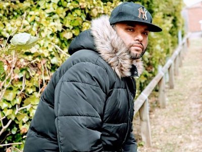 Ali Flex photo