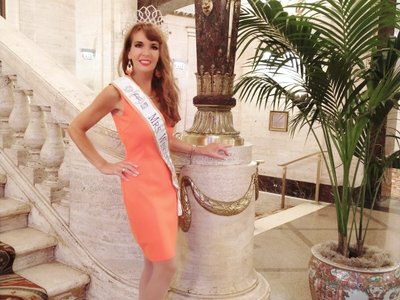 Preparing for pageant registration