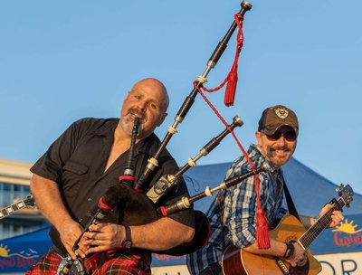Sandy Campbell & Colin Amey photo by Doris Weir