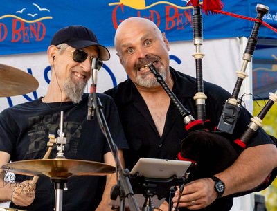 Andy Gingerich & Sandy Campbell photo by Doris Weir