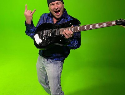 NEW SHRED VIDEO! Working on a new video for my current release 'Awakening the silence