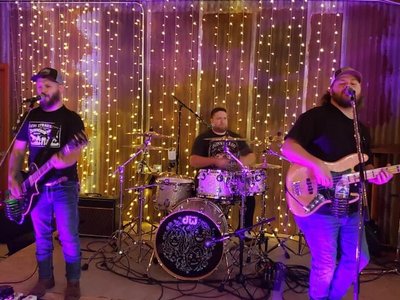 Private Party at Carpenter Creek Farm & Winery