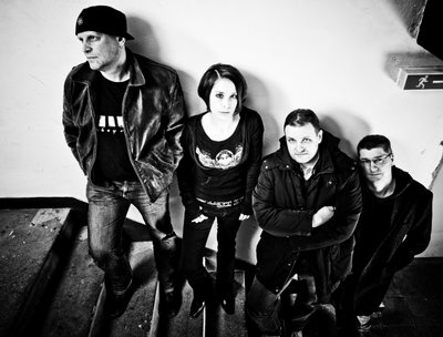 YJ2 2009 / Sebastian-guitar, Sabine-vocal, Armin-bass, Frank-drums