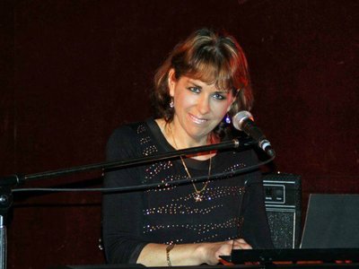 Laurie Biagini photo
