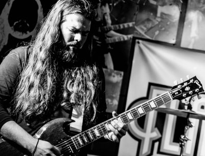 Kade: Guitar, BGV
