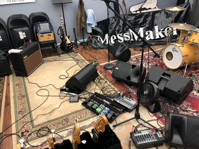 MessMakers reunion rehearsal 2022