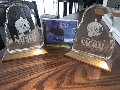 Global Country Star ðŸ’« 2012 Male Vocalist of the Year, 2012 Male Entertainer of the Year