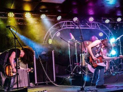 Live at Stooges Pub, 3/22/22