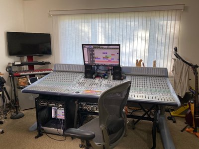 ICON D Control Pro Tools Ultimate 2021.12 MackBook Pro i9 Thunderbolt with OMNI