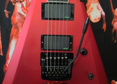 #ltd arrow upgrades complete!#kahkerusa 2315 tremolo installed and new #emg pickups Bone Breakers!