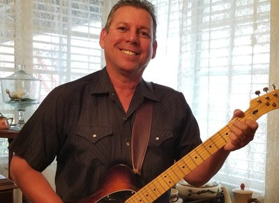 Wayne with telecaster 2022