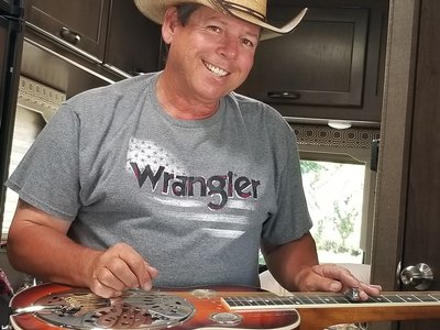 Dobro action withers Wayne T. Street of Messengers of the Cross 