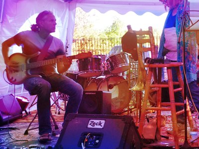 Doppelplus live at Kulturtag Oberscheid 2022 / Photo: Mira Reimann