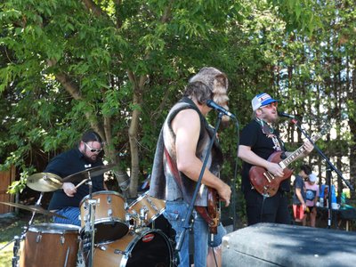 L'Ochestre Pointue, Live in Ville-Marie
