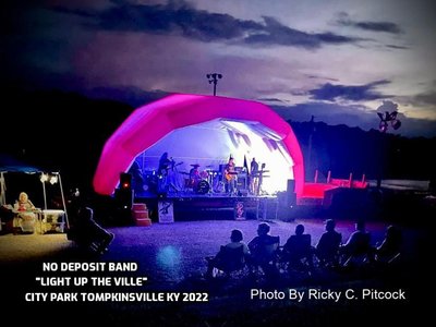 NDB - Light Up The Ville Fireworks Show - Tompkinsville City Park 2022