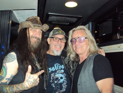on the bus with former band mates Wayne from Saliva and Jim from Sweet F.A.