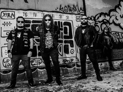 HELLCROSS photo